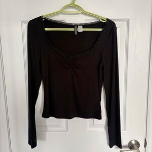 Black long sleeve sweetheart top